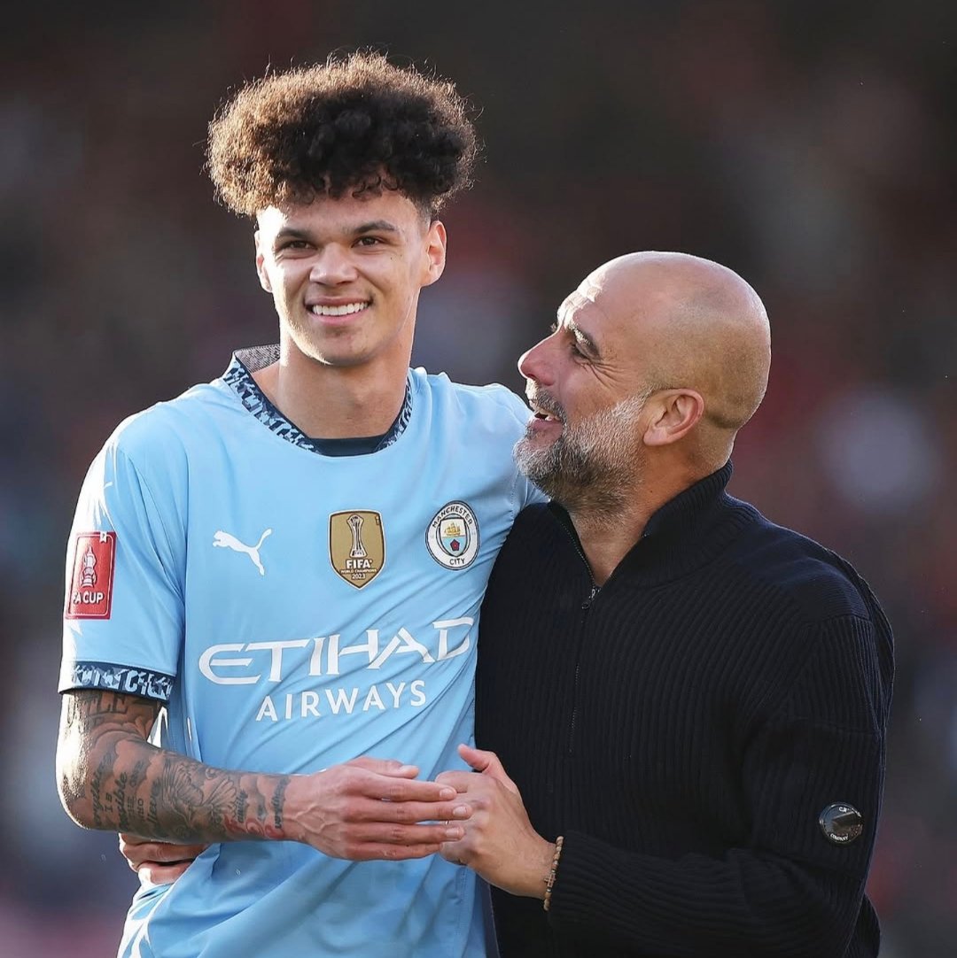 英雄联盟S15全球赛-包含曼城训练开放日，今晚止住颓势引欢呼，法国杯在即，控场能力受关注的词条