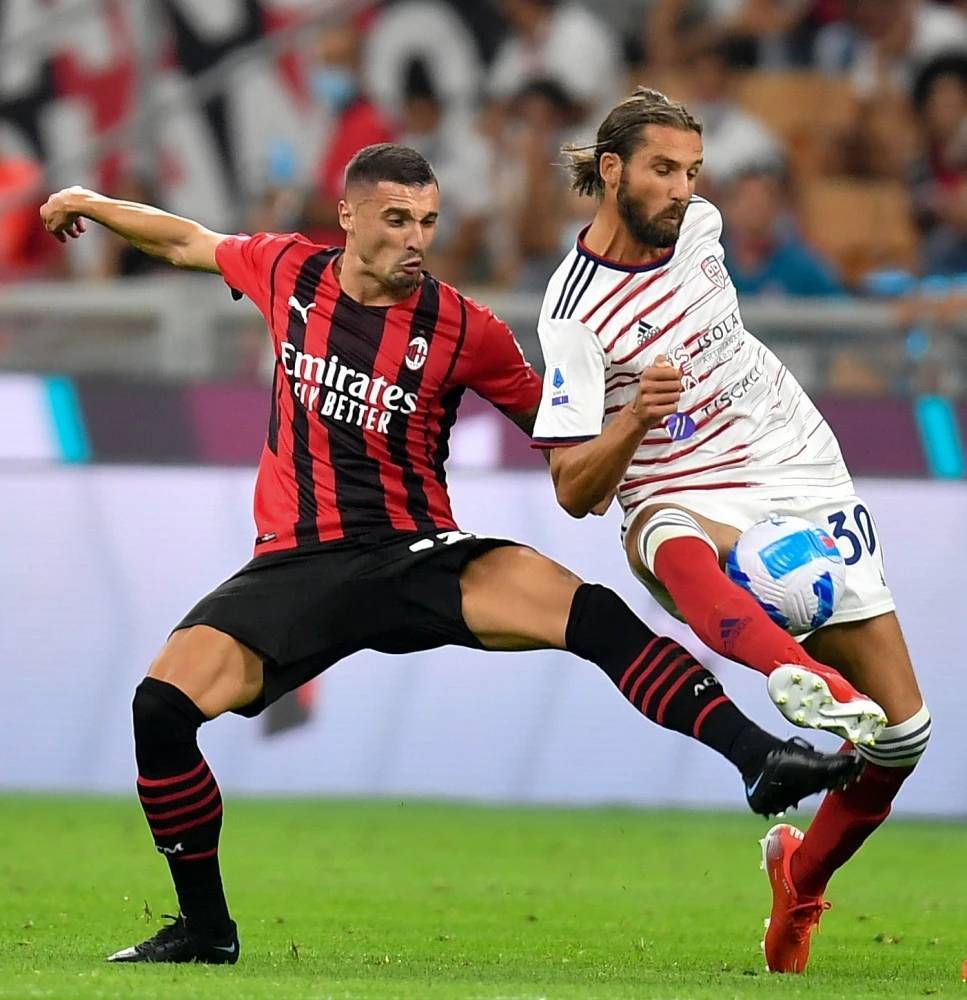 英雄联盟-意大利杯倒计时；山东男篮转会期迎来里程碑；细节引发关注；球迷炸锅；资深球员宣示担当的简单介绍